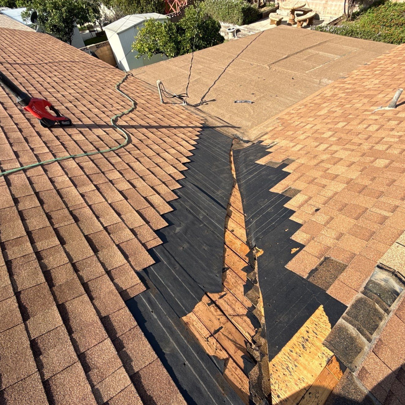 Santa Clarita Roofing Contractor