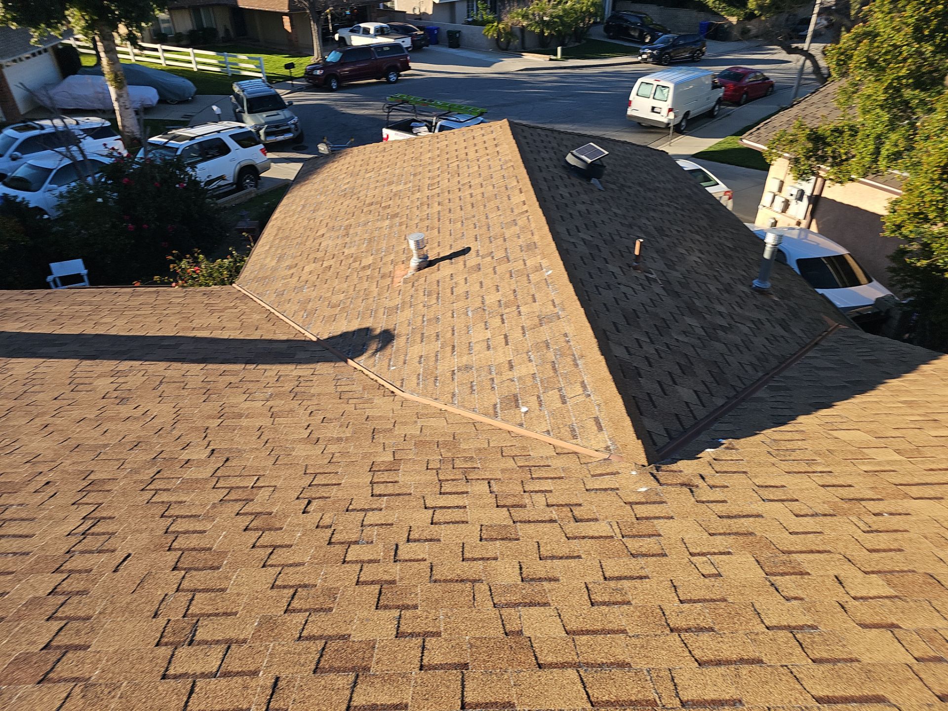 98a8c599-fef2-4512-92d9-43f533485add Los Angeles Roof Repair